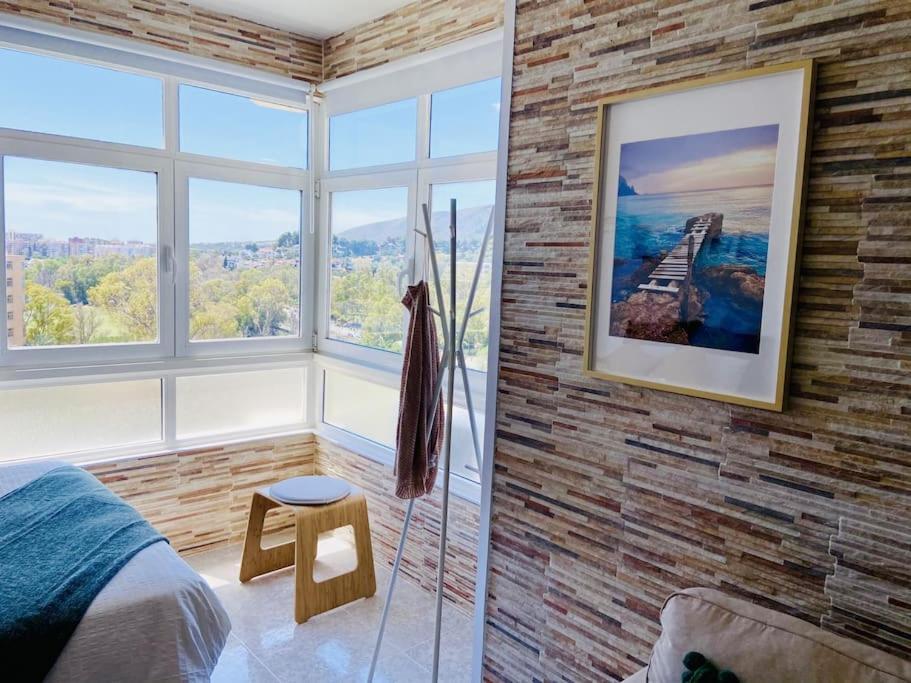 Alterhome Luminoso Estudio Con Piscina Y Maravillosas Vistas Torremolinos Exterior foto